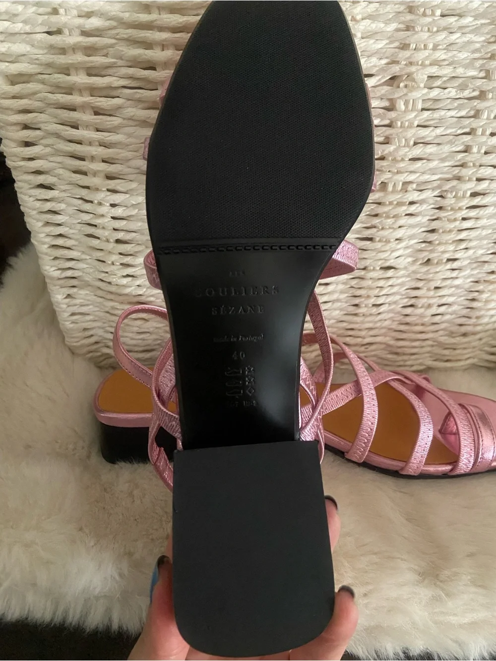 SEZANE HILLARY SANDALS IN METALLIC CANDY PINK